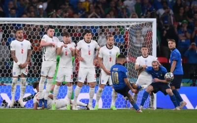 Video Anh 1-0 Ý: 'Messi Italia' uy hiếp khung thành ĐT Anh