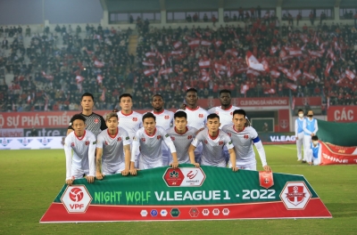 CLB Hải Phòng bất ngờ nhận hattrick danh hiệu ở V-League 2022