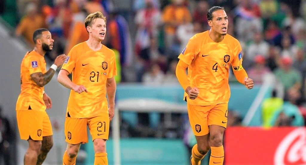 Đội hình mạnh nhất Hà Lan vs Ecuador: De Jong 'cân hết'
