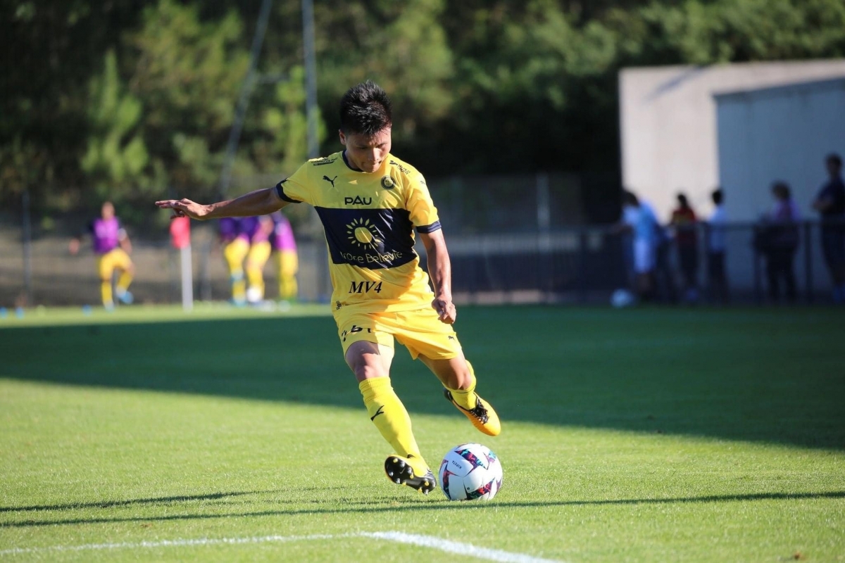 Quang Hải sở hữu thông số ấn tượng nhất Pau FC ngay ở trận ra mắt