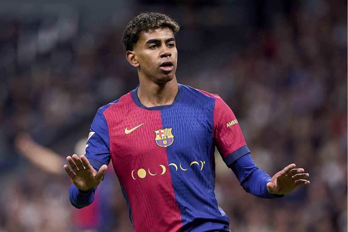 Yamal nhận cảnh báo từ Lewandowski