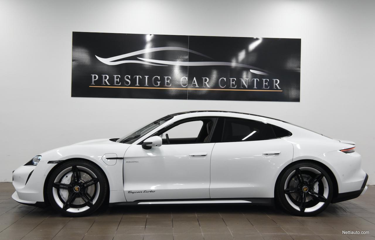 Giá xe Porsche Taycan tháng 11/2023 357011