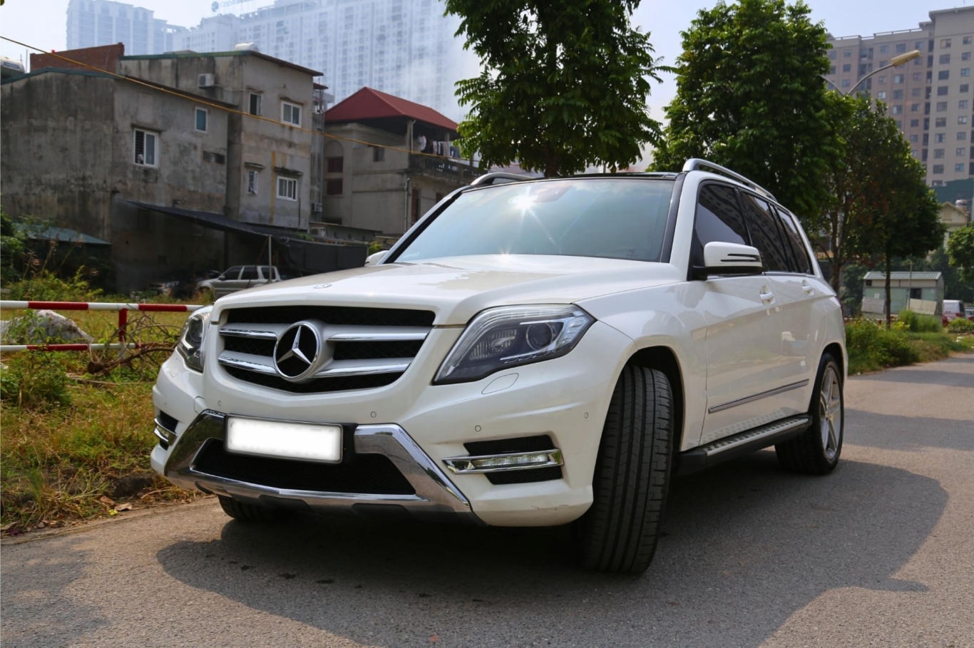 GLK250 AMG 2014 - Mẫu xe đáng tiền bậc nhất của Mercedes-Benz tại Việt Nam 350630