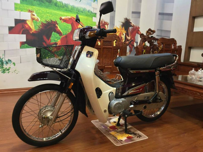Chiếc Honda Dream độ độc nhất Việt Nam