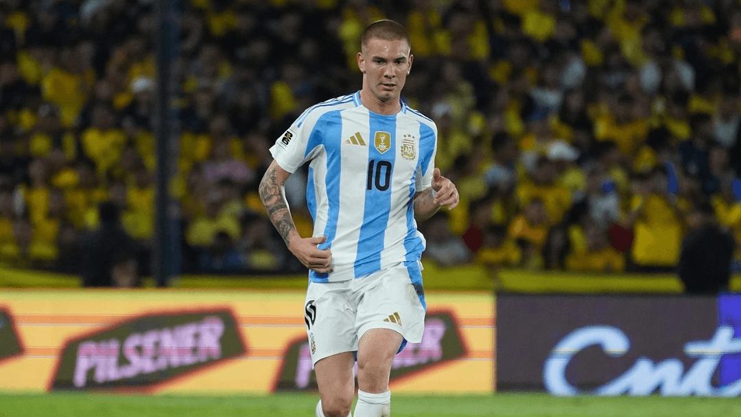 Messi chấn thương, lộ diện ng&ocirc;i sao thay thế 'số 10' tại Argentina 838988