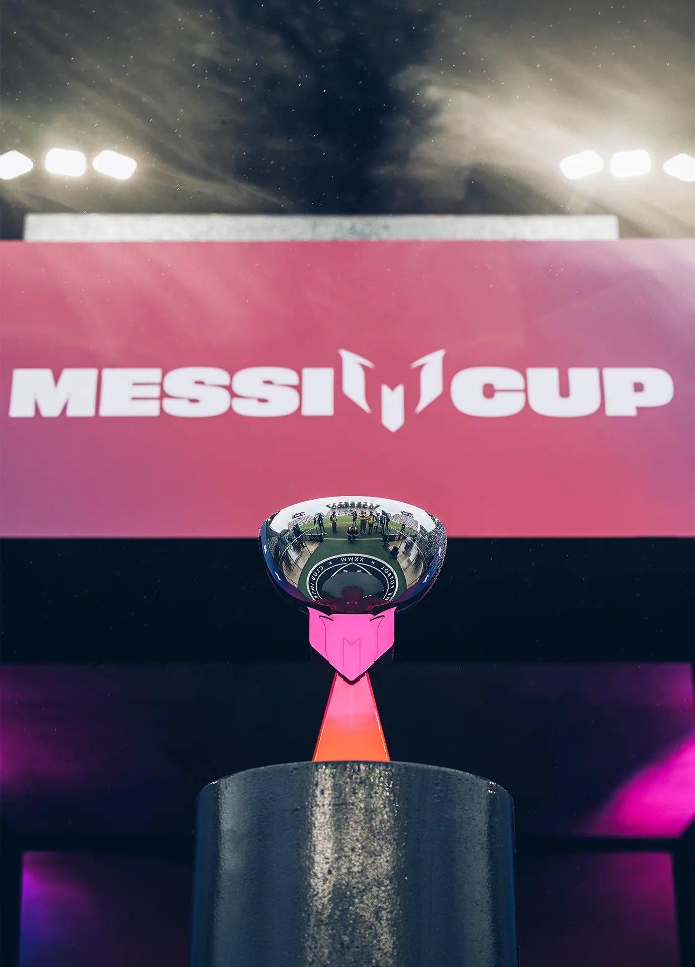 CHÍNH THỨC: Messi xác nhận giải đấu quy tụ loạt ông lớn châu Âu