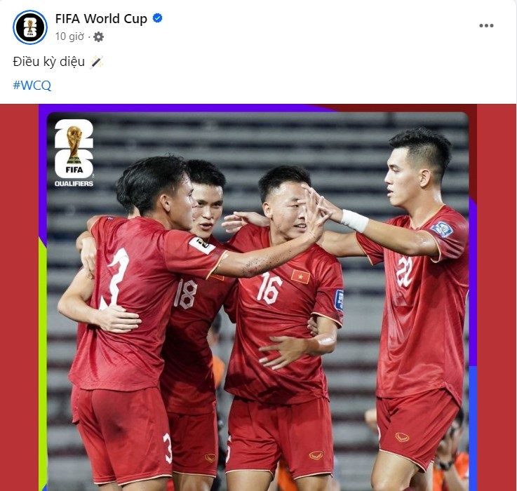 ĐT Việt Nam tiến sát kỷ lục của HLV Park, HLV Troussier cùng học trò bất ngờ được FIFA vinh danh