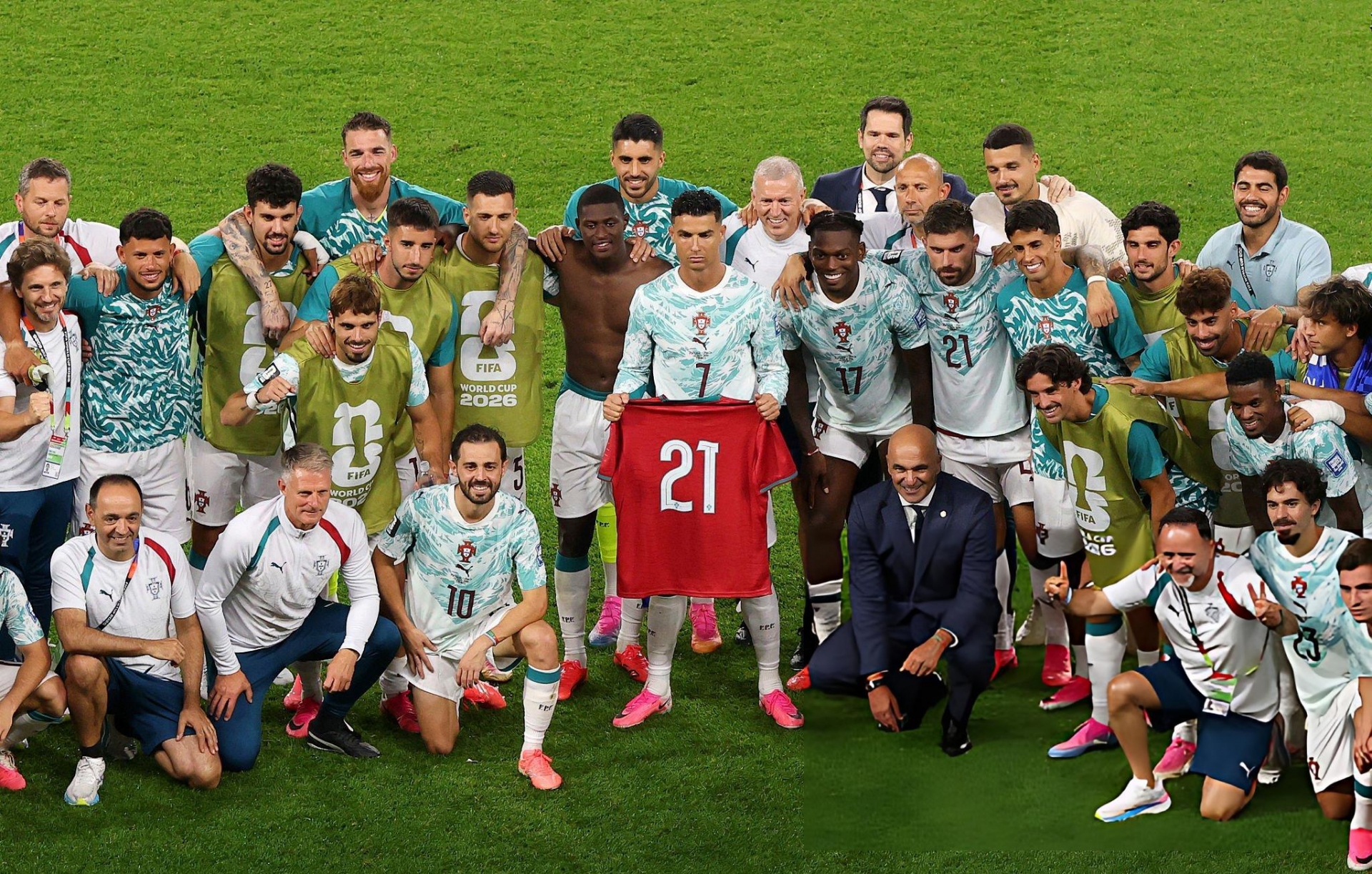 Cristiano Ronaldo bật khóc 861297