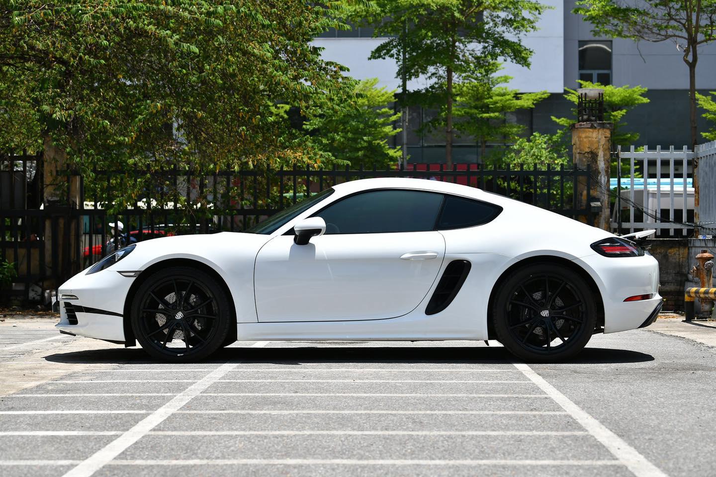 Bảng giá xe Porsche 718 356416