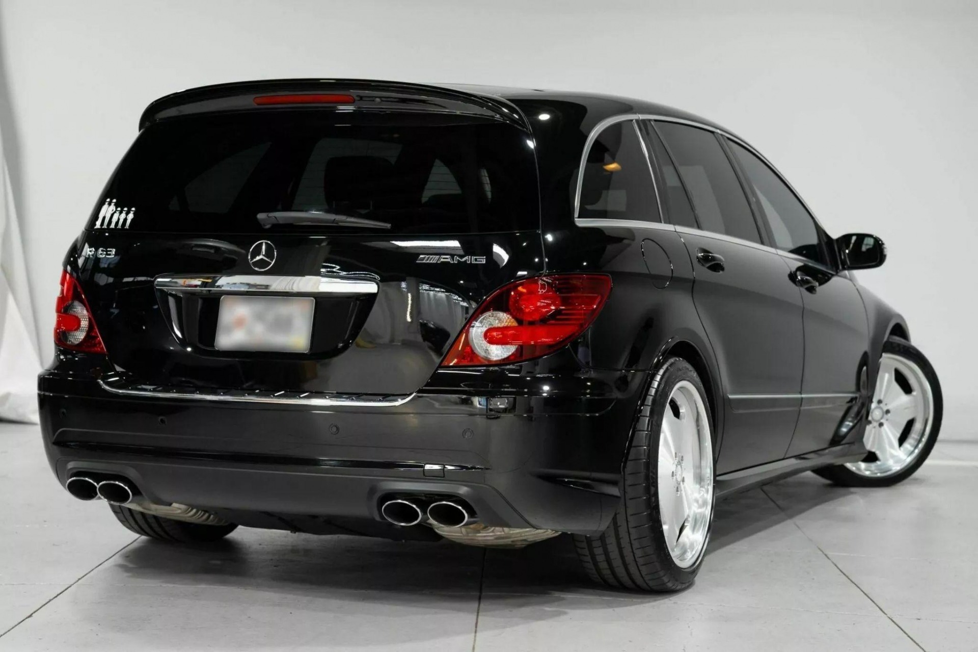 Amg R63class Xe thể thao Mercedes R63 AMG gây bất ngờ với chi phí bảo dưỡng đắt gần ...