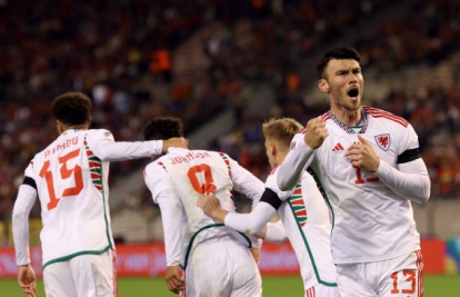 Trực tiếp Bỉ 2-1 xứ Wales: Moore rút ngắn cách biệt-191742