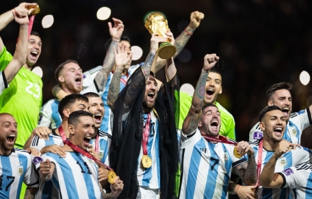 Để bảo vệ ngôi vương World Cup, Messi sẽ trải qua một bài test quan trọng 330771