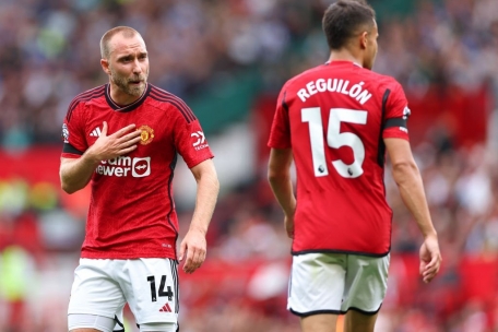 Tạm biệt cuối tuần vui vẻ, MU thua thảm Brighton ngay trên Old Trafford 327971