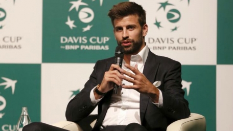 Stan Wawrinka chỉ trích Gerard Pique vì đã