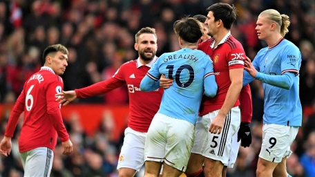 Chung kết FA Cup - MU vs Man City: Long tranh hổ đấu 287556