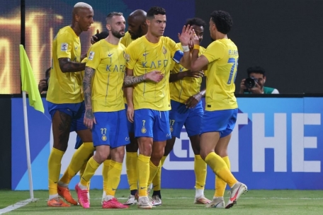 Gánh Al Nassr, Ronaldo đạt cột mốc vĩ đại chưa từng có trong sự nghiệp