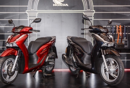 Bảng giá xe máy Honda & giá lăn bánh tháng 10/2023