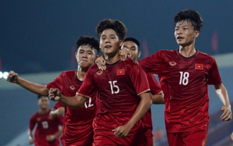 U17 Việt Nam tạo nên cột mốc lịch sử trong trận thắng U17 Thái Lan 201459