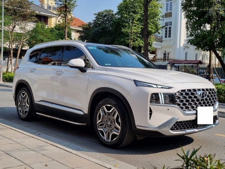 Hyundai Santa Fe chạy lướt xuống giá khó tin chỉ sau 1 năm lăn bánh 359536