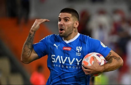 mitrovic-al-hilal-real-1695009857.jpg