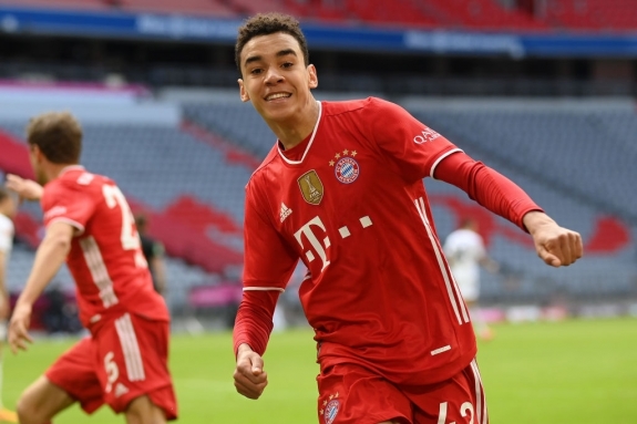 Bayern có trận thứ 2 liên tiếp không thắng trên sân nhà