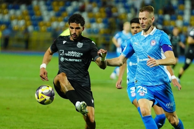 Yosh jinsiy striptiz