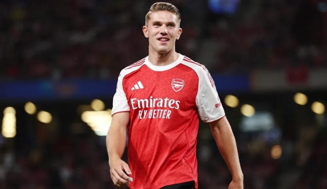 Huyền thoại MU nghi ngờ Viktor Gyokeres sẽ khó thành công tại Arsenal 679329