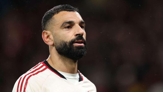 Mohamed Salah vừa san bằng 'kỷ lục đáng quên' tại Liverpool