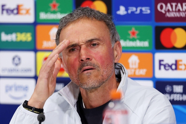 HLV Luis Enrique: 'Các bạn không hiểu chiến thuật của tôi'