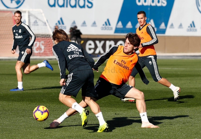 Ngày đầu hội quân, Ancelotti đã