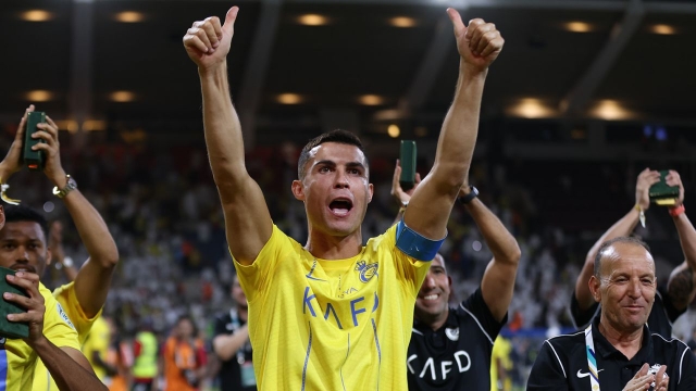 Tin chuyển nhượng tối 17/8: Ronaldo tái xuất châu Âu, Chelsea tiếp tục phá kỷ lục trên TTCN 314704