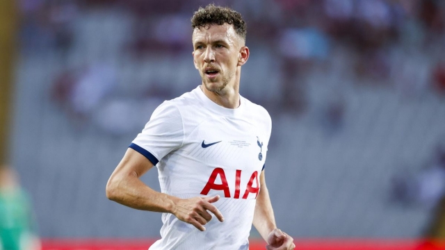 CHÍNH THỨC: Tottenham mất tiền vệ số 1 cả mùa giải do chấn thương 330303