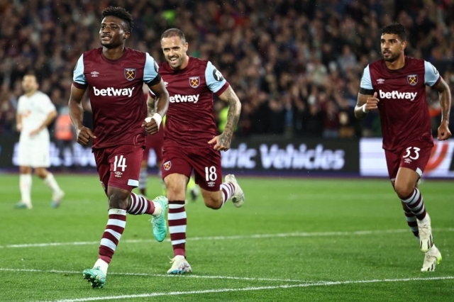 West Ham thắng ngược đội bóng nhược tiểu với đội hình B 330526