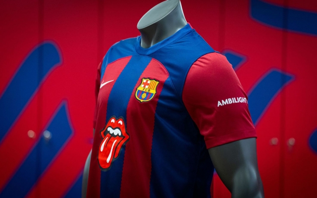 Barca ra mắt áo đấu mới: Kết nối bóng đá và âm nhạc 343618