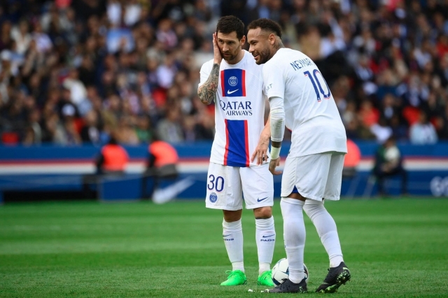 messi-neymar-psg-448-1709548486.jpg