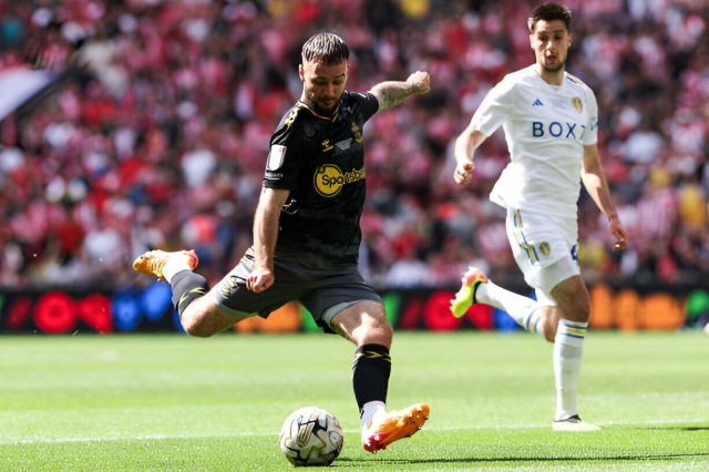 Trực tiếp Leeds United 0-1 Southampton: Thế trận hấp dẫn 469704