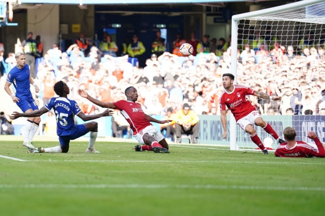 Chelsea thua sốc, người hâm mộ lại lắc đầu ngao ngán các tân binh 321747