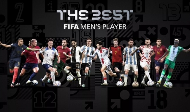 Bị FIFA ngó lơ, Ancelotti tiết lộ phản ứng khó đỡ của 'quái thú đường biên' 327952