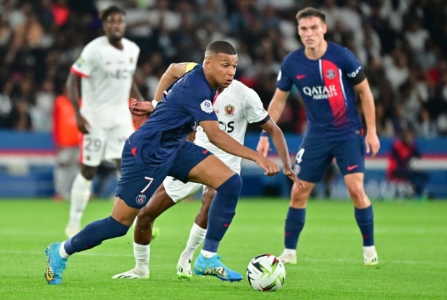 Thành Paris thất thủ, Mbappe và đồng đội lập luôn 2 cột mốc không thể buồn hơn 327775