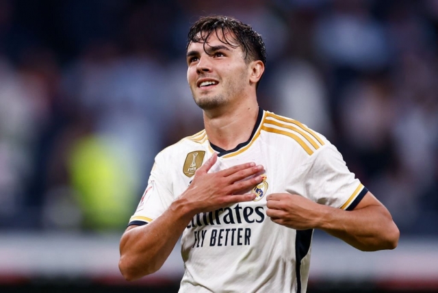 'Kép phụ Bellingham' tỏa sáng, Real Madrid bất ngờ tìm ra phát kiến mới không thể hợp lý hơn 333658