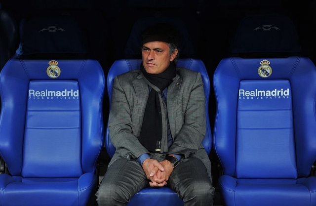 Thua đau tân binh, Jose Mourinho vẫn bào chữa theo cách của 'Người Đặc Biệt' 334078
