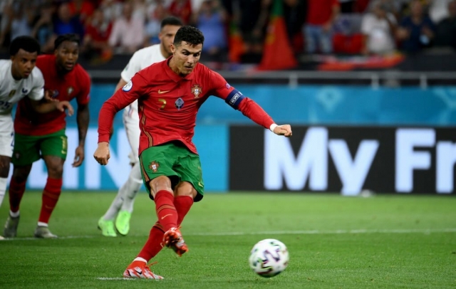 Cristiano Ronaldo và những kỷ lục vô tiền khoáng hậu tại các vòng chung kết Euro 339171