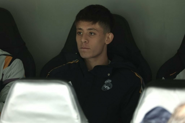 Tân binh được chờ đợi chưa hẹn ngày trở lại, Real Madrid đưa ra quyết định hệ trọng 355878