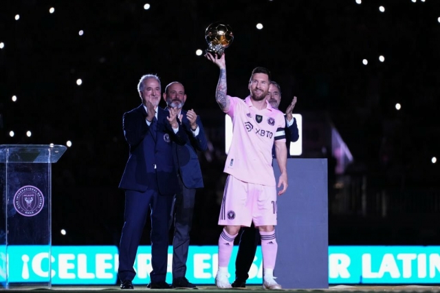 Nâng tầm 1 nền bóng đá, Messi nhận vinh dự lịch sử từ chủ tịch Beckham 357391