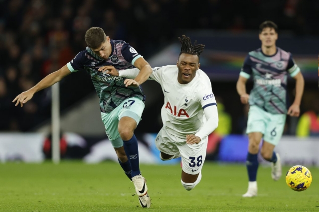 Rượt đuổi kịch tính, Tottenham hạ gục Brentford trong trận cầu 5 bàn 400956