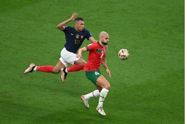 Dean Henderson ra đi, MU rủng rỉnh hầu bao đón Amrabat 321153