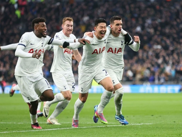 Son bất lực, Tottenham thua ngược trước Aston Villa 362720