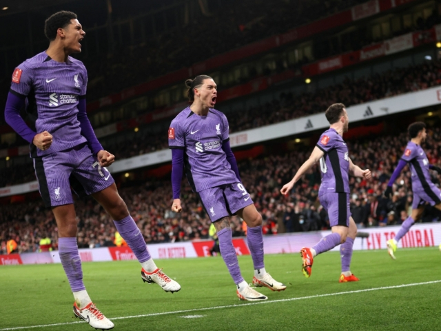 Trực tiếp Arsenal 0-2 Liverpool: Arsenal trả giá 385992