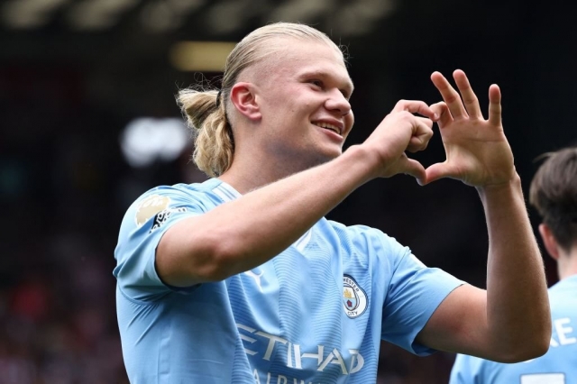 Man City đòi lại ngôi đầu bảng với 3 trận toàn thắng 319138