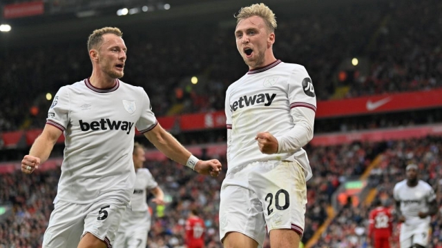Haaland gọi Nunez trả lời, Liverpool áp sát Man City 331756
